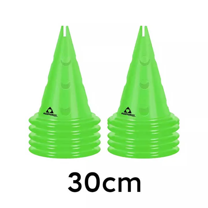 معدات تدريب كرة القدم دلو بشعار معدات تدريب  . Football Training Equipment Bucket with Logo Kids