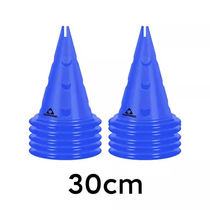 معدات تدريب كرة القدم دلو بشعار معدات تدريب  . Football Training Equipment Bucket with Logo Kids