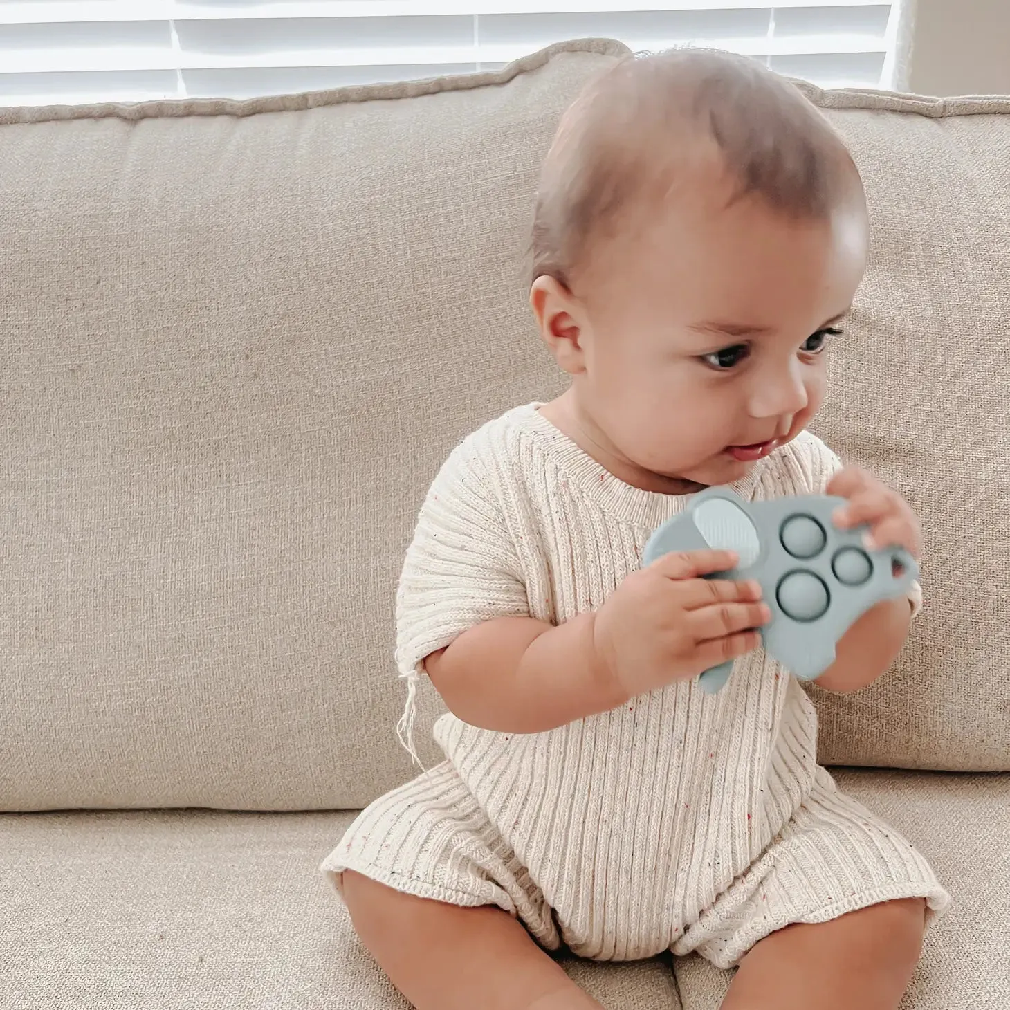The Itzy Pop Teether - Elephant